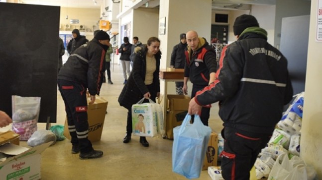 Camiamızdan deprem bölgesine yardım seferberliği